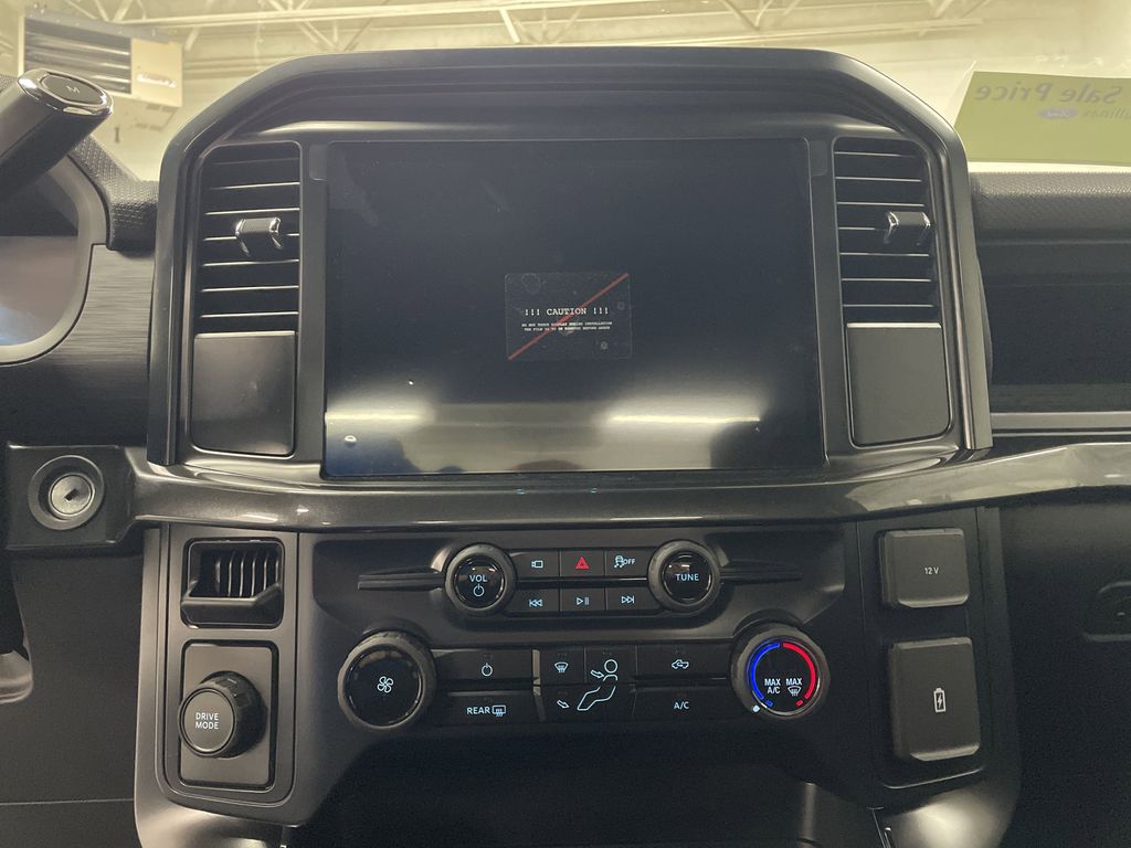 2025 Ford F-150 STX photo 4