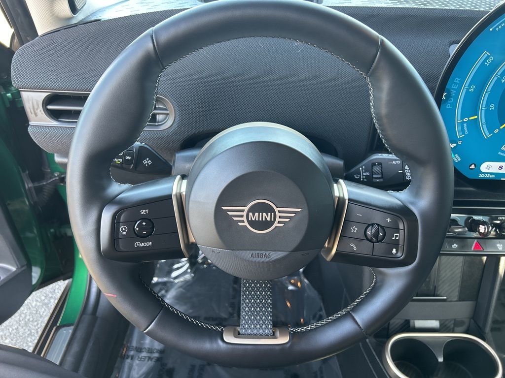 Thumbnail: 2025 MINI Cooper - 16