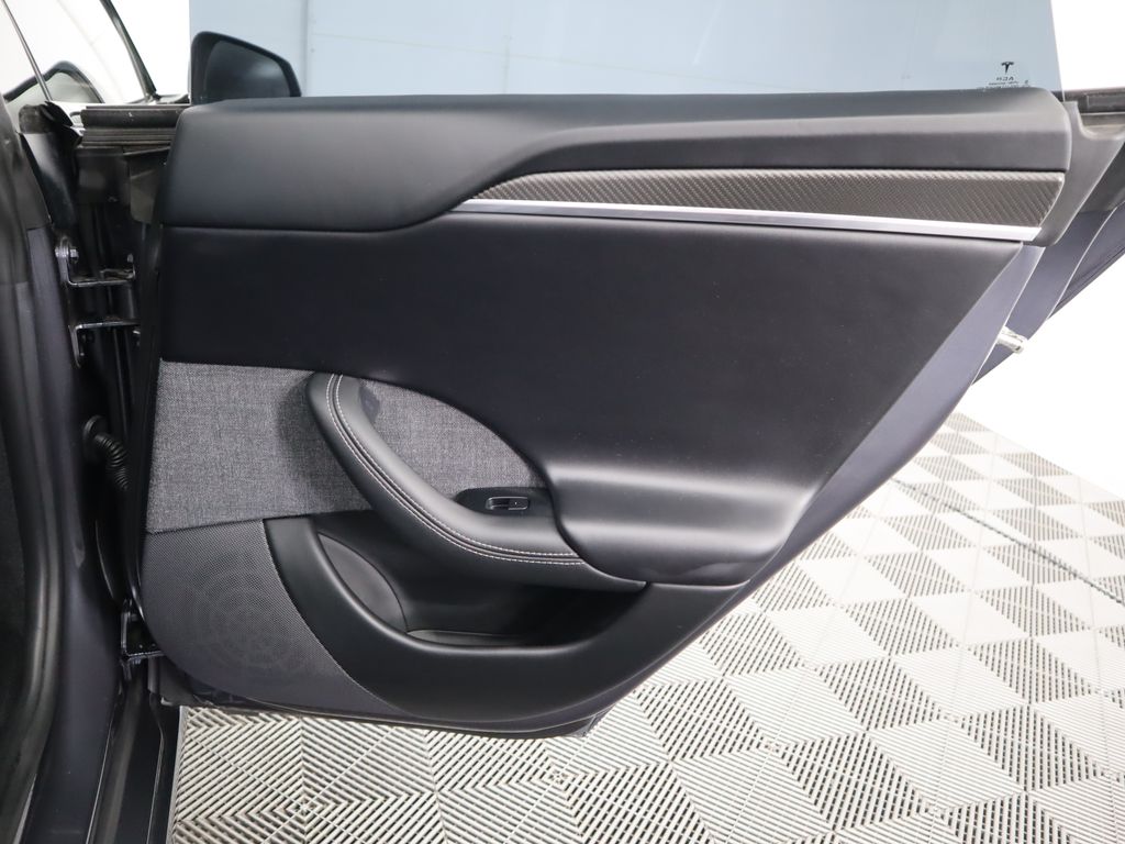 Thumbnail: 2021 Tesla Model S - 28