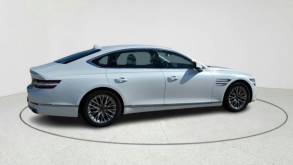 2024 Genesis G80