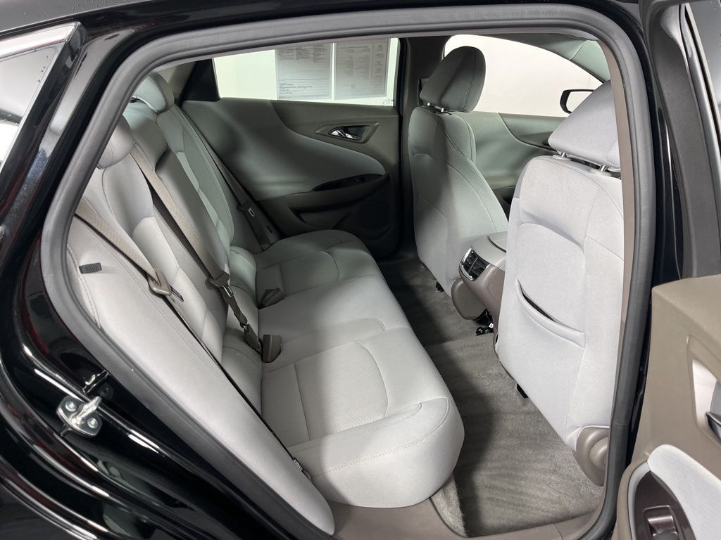 Thumbnail: 2025 Chevrolet Malibu - 8