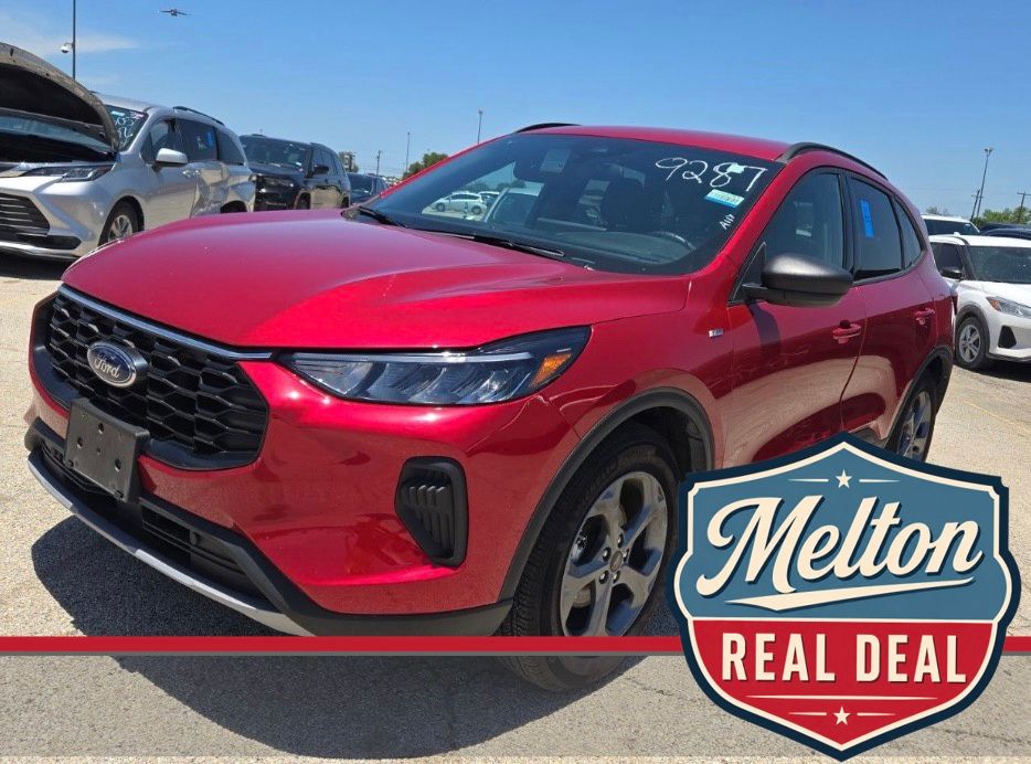 Red Metallic 2025 Ford Escape ST-Line FWD SUV / Crossover Front-Wheel Drive 8-Speed Automatic