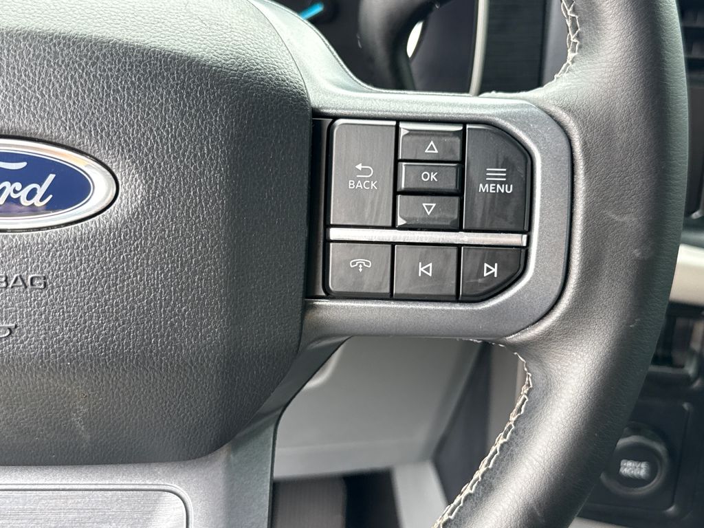 2023 Oxford White Ford F-150 XLT RWD Truck