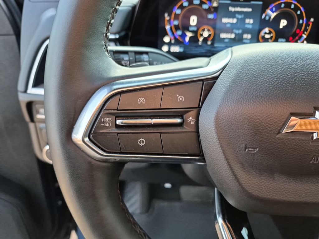 Used Car 2025 Chevrolet Suburban  Premier For Sale Under $70,000 In Austin, Texas