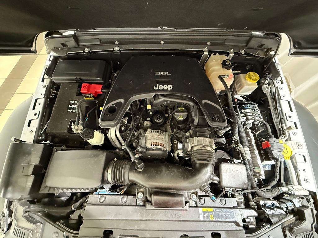 Thumbnail: 2020 Jeep Gladiator - 11