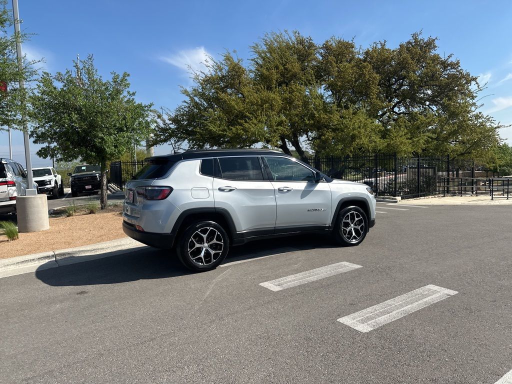 Used Car 2024 Jeep Compass  Limited For Sale Under $25,000 In Austin, Texas