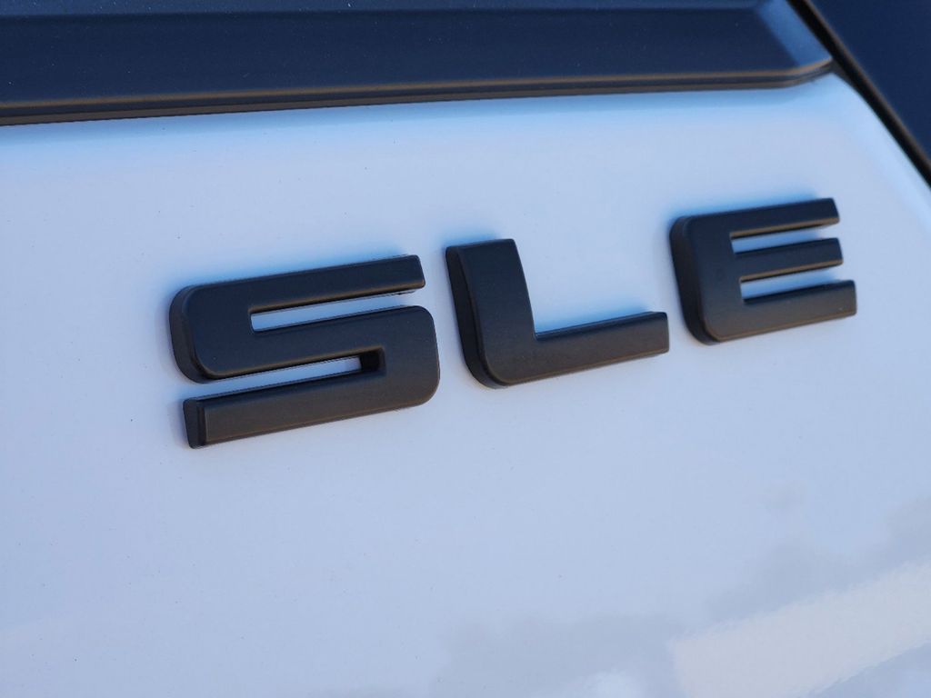 2022 GMC Terrain SLE 12