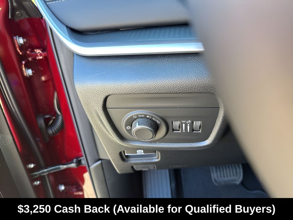 New Car 2025 Jeep Grand Cherokee  Laredo X For Sale Under $40,000 In Austin, Texas