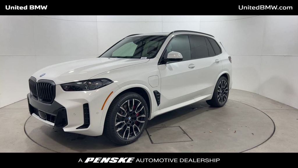 2025 BMW X5 xDrive50e 4