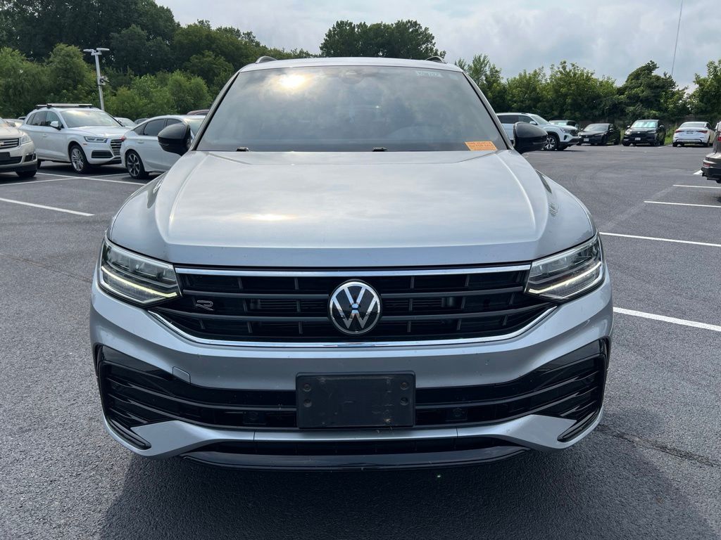 Used 2022 Silver Volkswagen 2.0T SE R-Line Black image 8