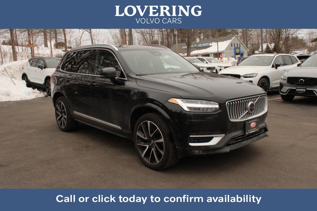 2023 Volvo XC90 B5 Plus Bright Theme AWD