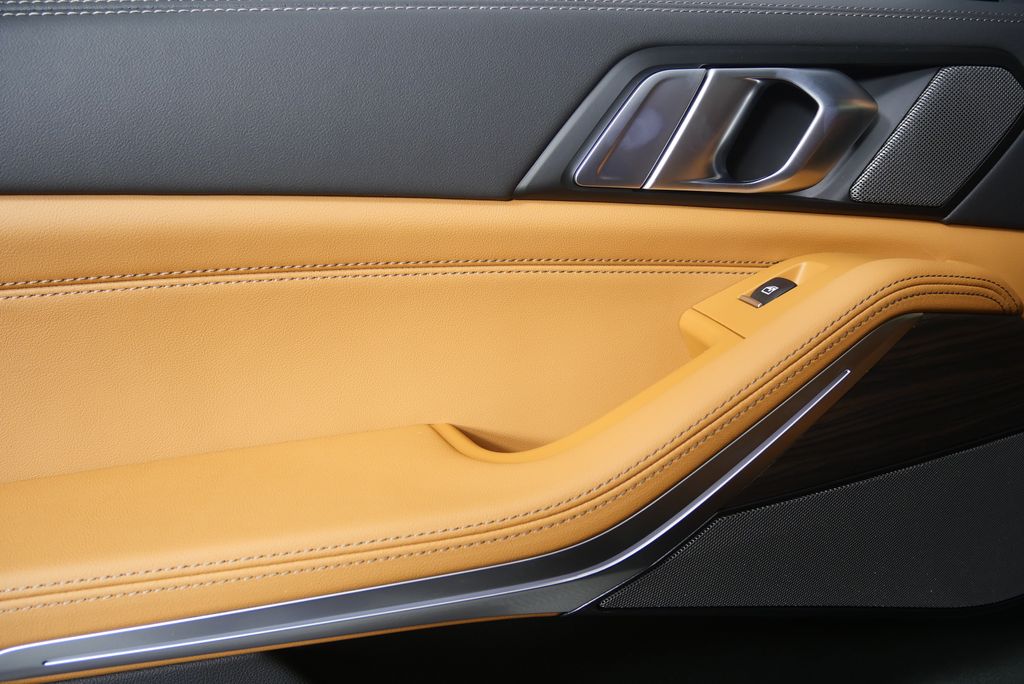 Thumbnail: 2026 BMW X5 - 13