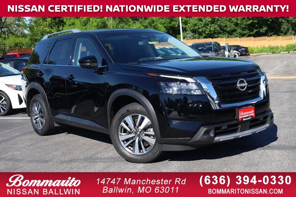 Super Black 2025 Nissan Pathfinder SL 4WD SUV / Crossover All-Wheel Drive 9-Speed Automatic