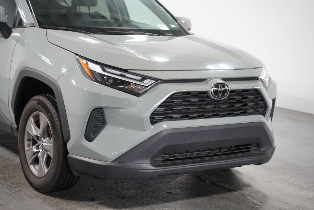 2023 Toyota RAV4 XLE 4