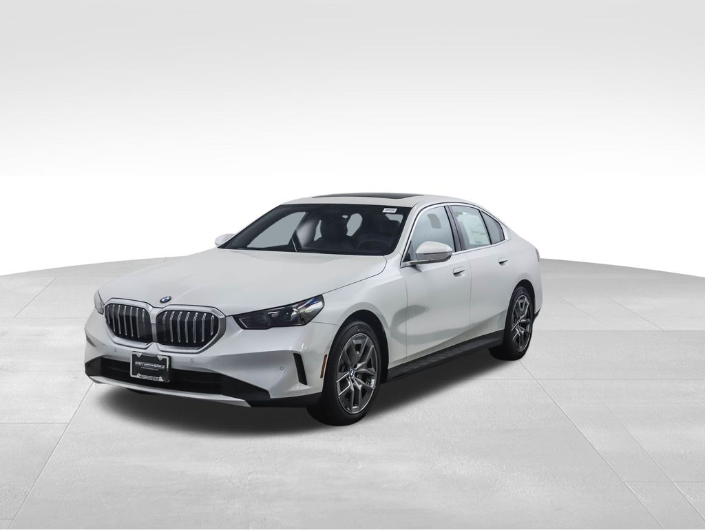 Thumbnail: 2026 BMW 5 Series - 1