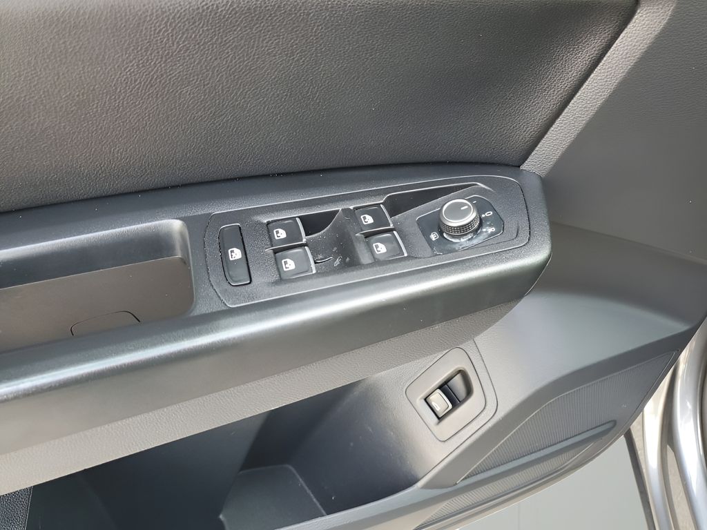 Used Car 2019 Volkswagen Atlas  3.6l V6 Se For Sale Under $20,000 In Austin, Texas