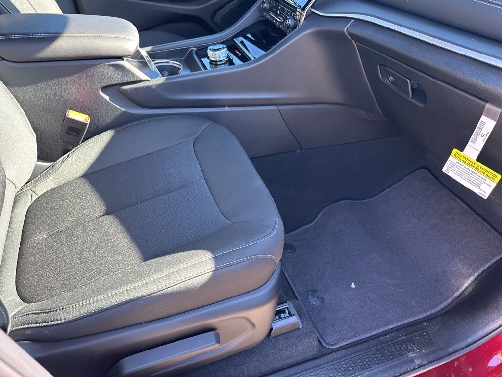 New Car 2025 Jeep Grand Cherokee  Laredo X For Sale Under $40,000 In Austin, Texas