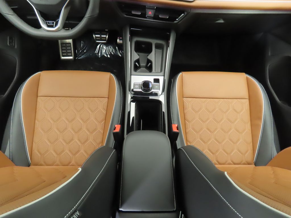 Thumbnail: 2026 Volkswagen Tiguan - 16