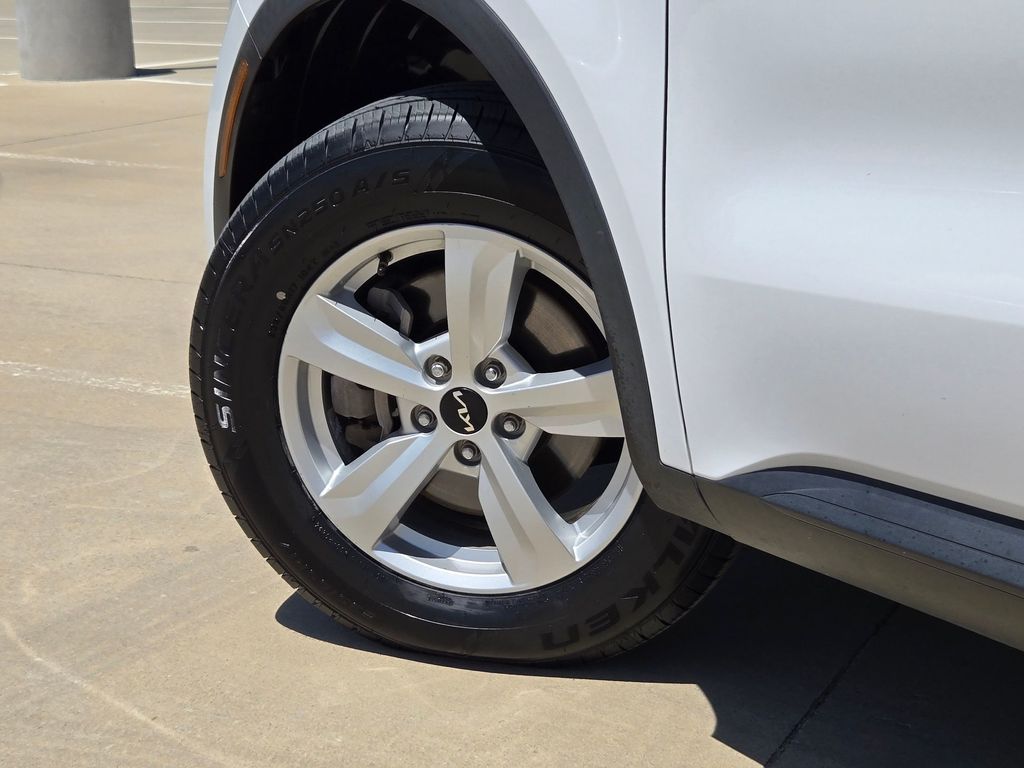 Used 2023 Kia Sorento SUV