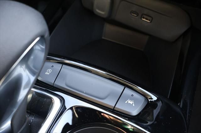 Thumbnail: 2026 Chevrolet Trax - 31