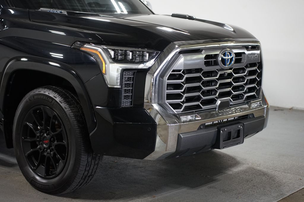 Thumbnail: 2022 Toyota Tundra - 4