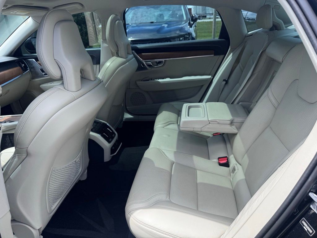 2018 Volvo S90 T6 Inscription