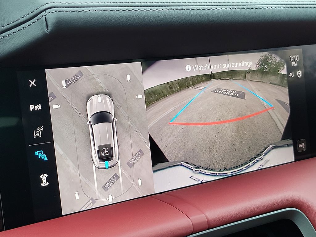 Thumbnail: 2025 Porsche Taycan - 18