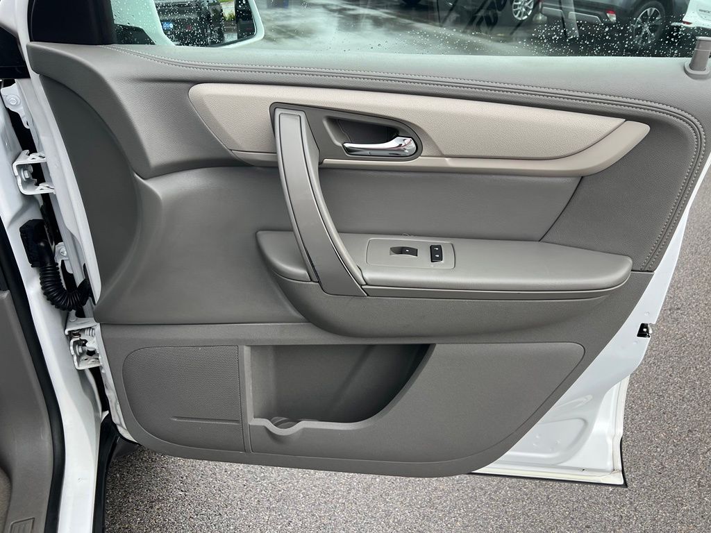 Used 2017 Chevrolet Traverse SUV
