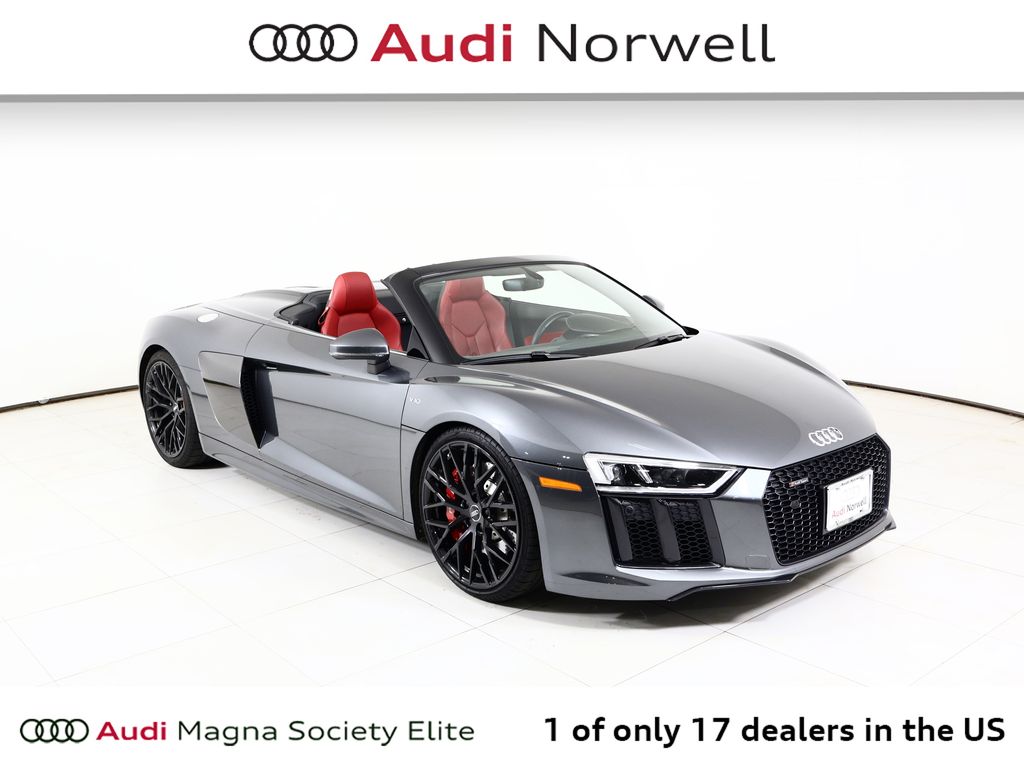 Daytona Gray Pearl Effect/Black Roof 2018 Audi R8 quattro V10 Spyder AWD Convertible All-Wheel Drive 7-Speed Automatic