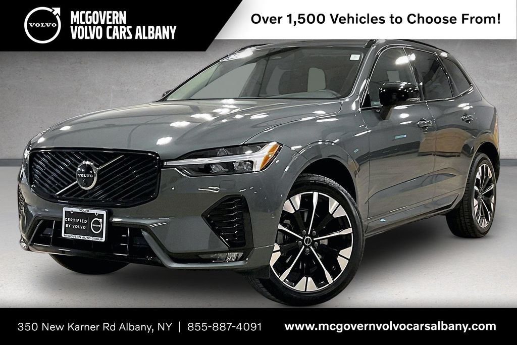Forest Lake 2026 Volvo XC60 B5 Plus AWD SUV / Crossover All-Wheel Drive Automatic