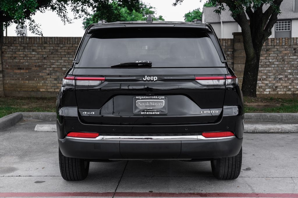used 2023 Jeep Grand Cherokee car, priced at $34,153