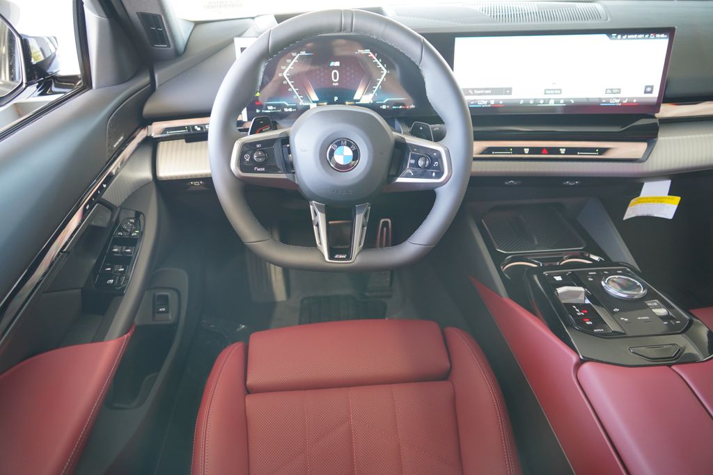 Thumbnail: 2027 BMW 5 Series - 15