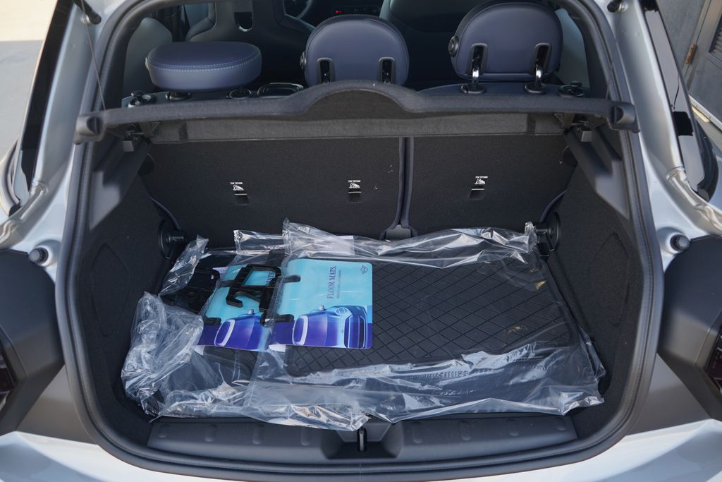 Thumbnail: 2026 MINI Cooper - 11