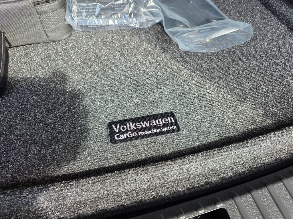 2026 Volkswagen Taos 1.5T SE Blue at Subaru and VW of Moon Township