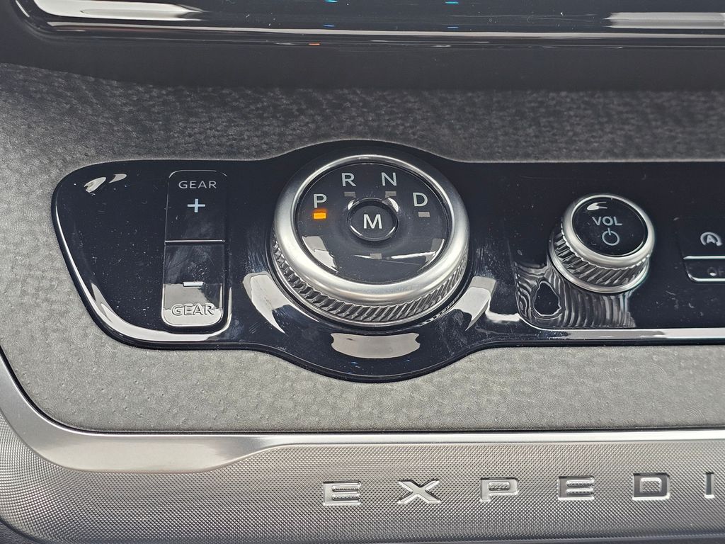 New 2026 Gray Ford Tremor image 32