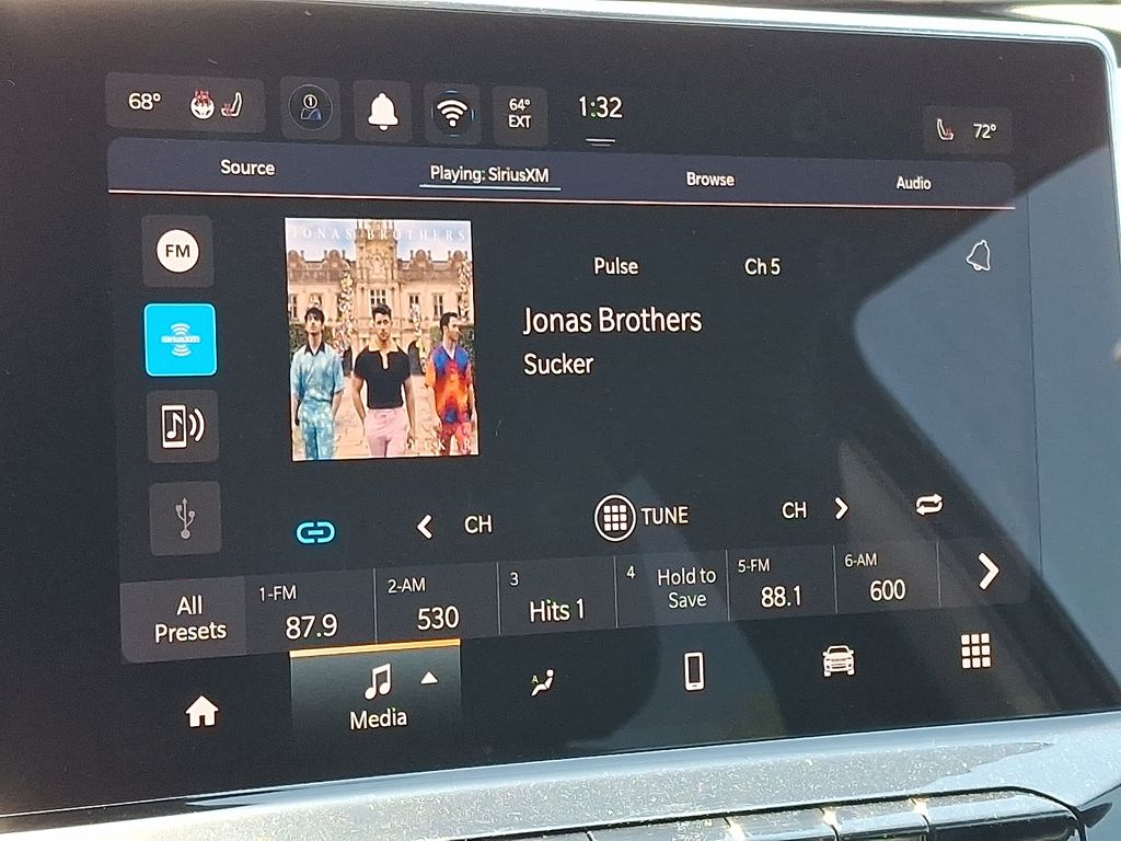 2026 Jeep Compass — photo 12