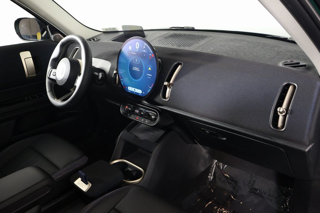 2025 MINI Cooper Countryman Signature 9