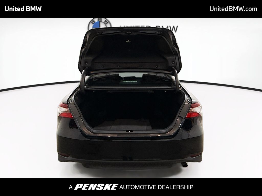 Thumbnail: 2023 Toyota Camry - 12