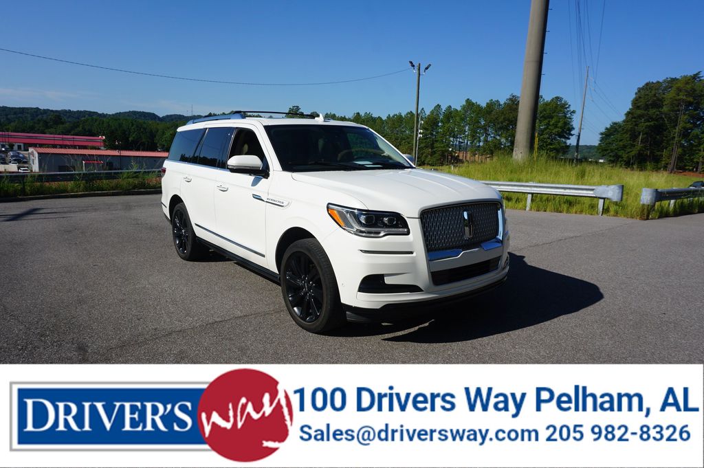 2022 Lincoln Navigator Blanco (White Metallic) SUV/Crossover Todo terreno Automática