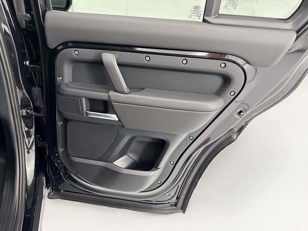 Thumbnail: 2026 Land Rover Defender - 26