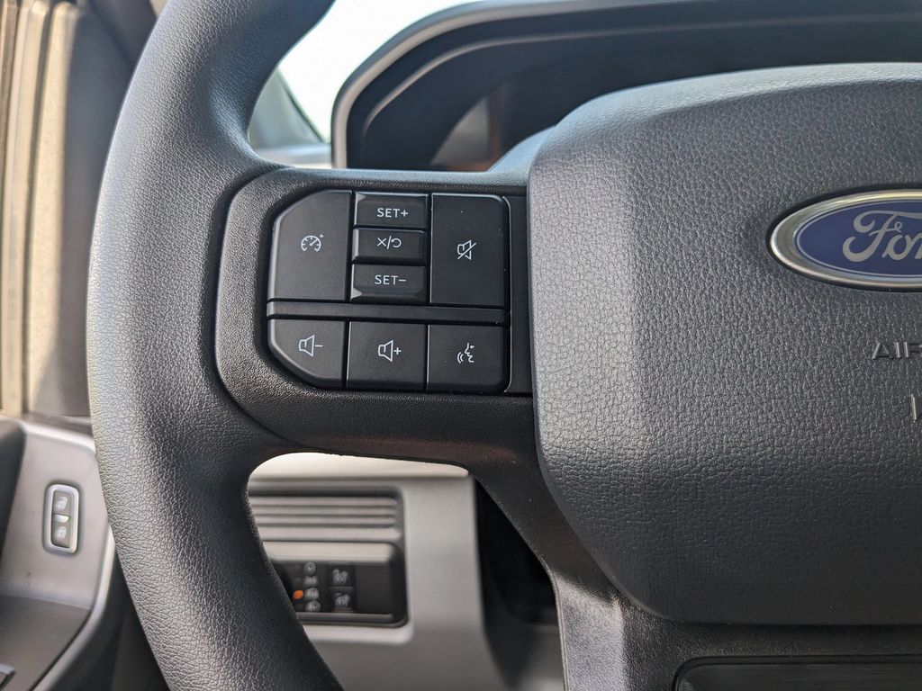 2025 Ford F-250 Super Duty XL