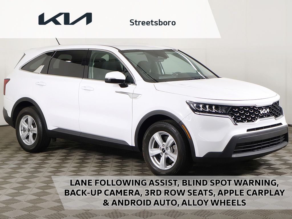 Glacial White Pearl 2023 Kia Sorento SUV / Crossover Front-Wheel Drive 8-Speed Automatic