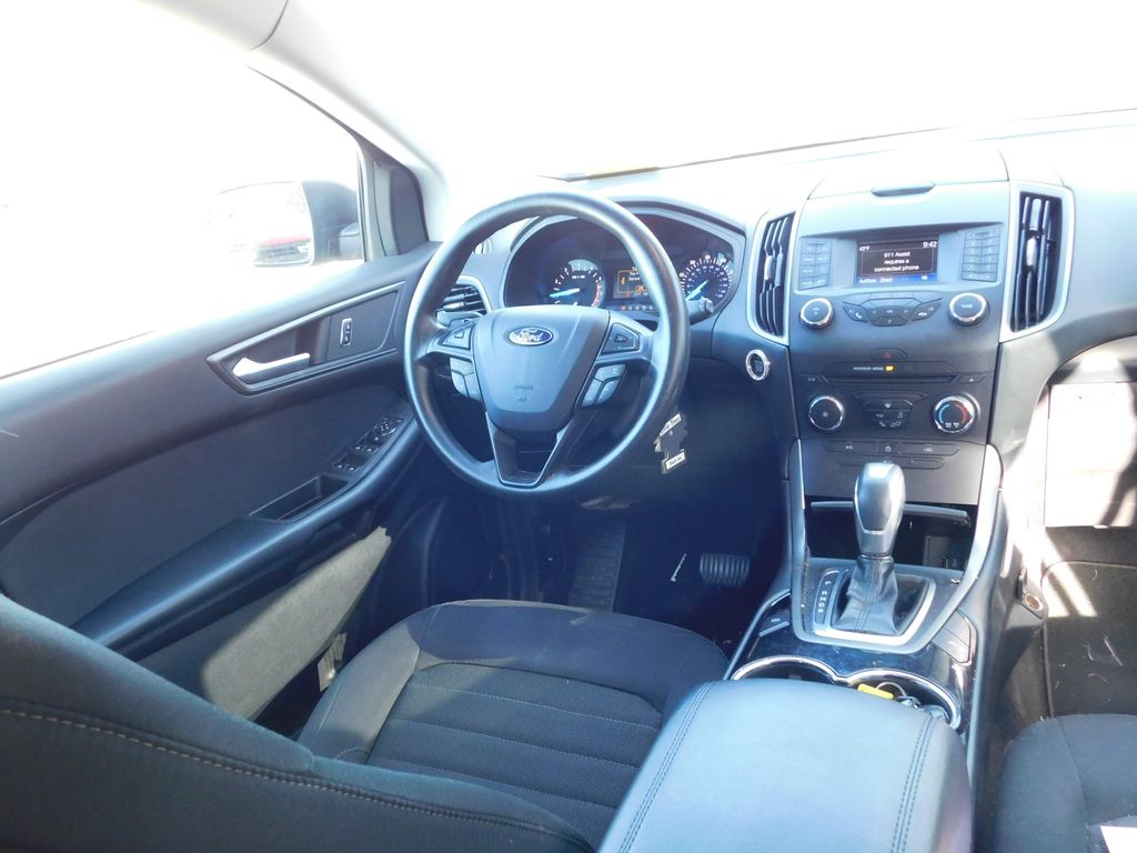 Thumbnail: 2016 Ford Edge - 6