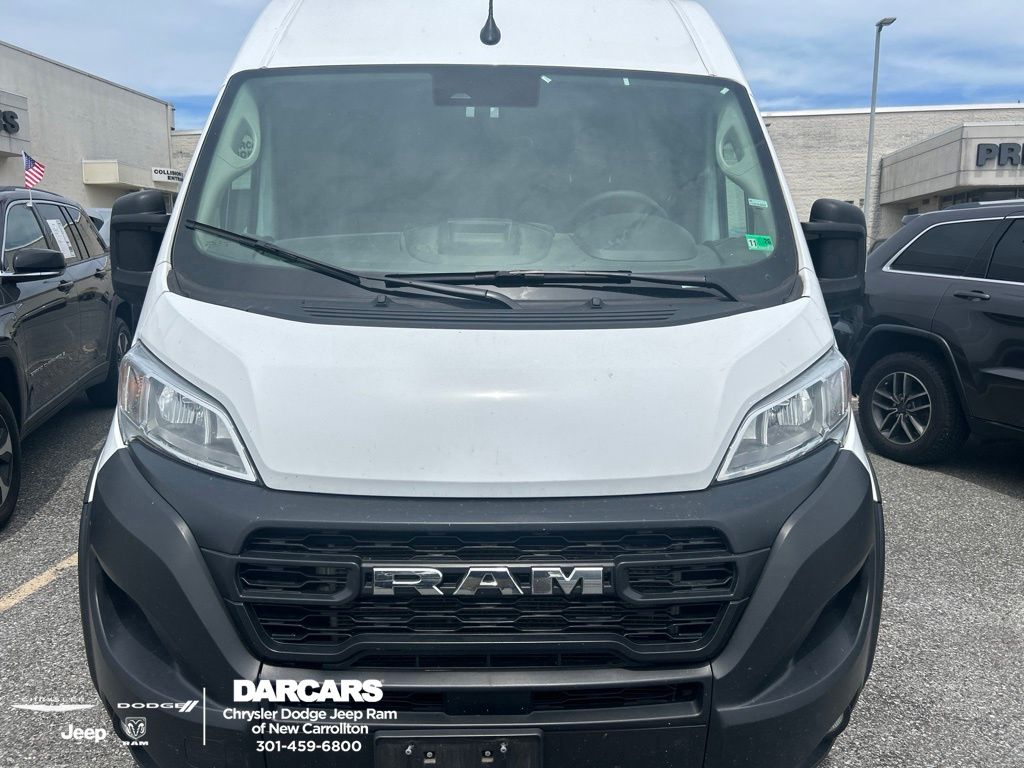 Bright White Clearcoat 2025 RAM ProMaster Van 9-Speed Automatic