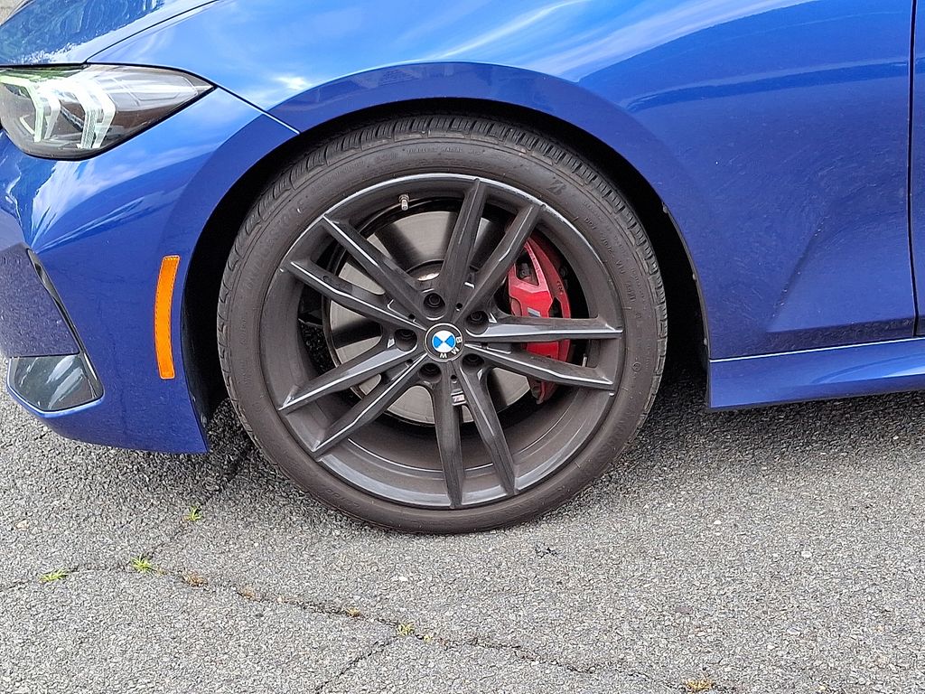 2023 BMW 3 Series 330i xDrive 8