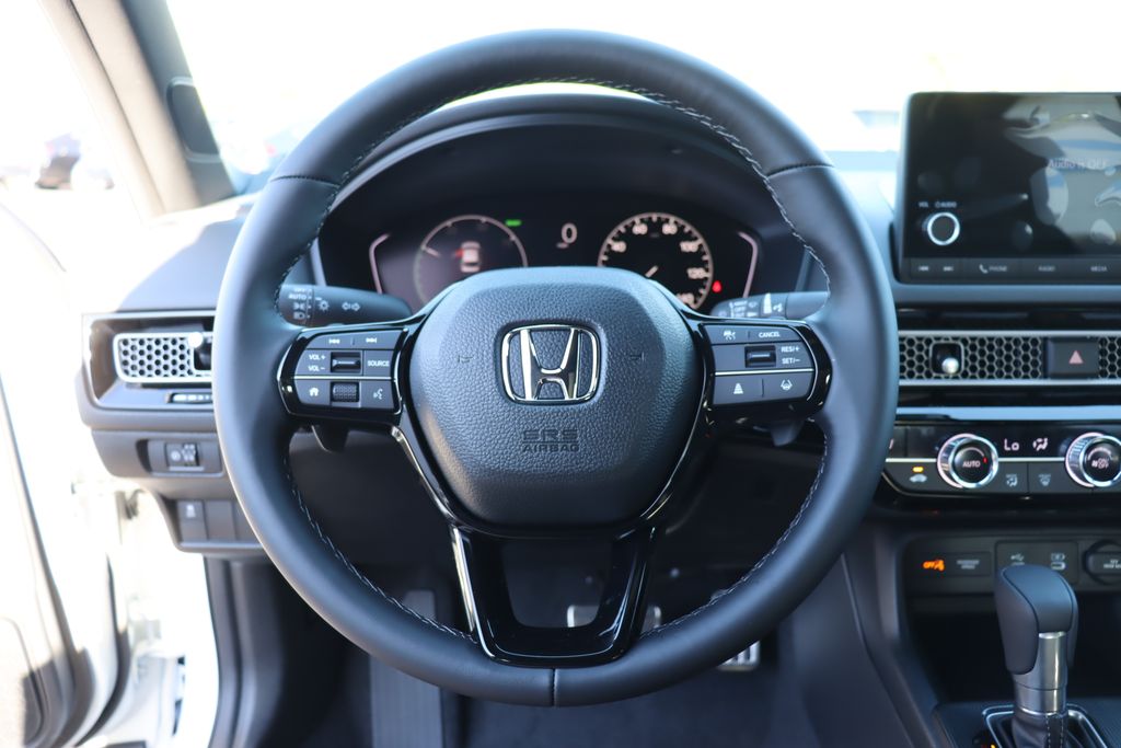 2025 Honda HR-V Sport 32