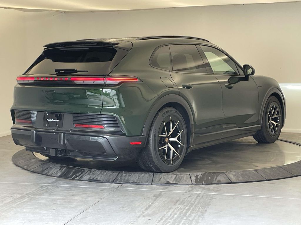 2026 Porsche Cayenne Base Green at Audi Porsche Sewickley