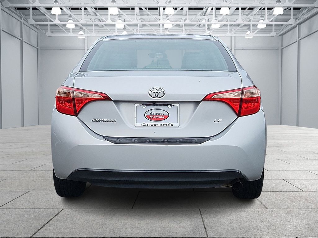 Thumbnail: 2017 Toyota Corolla - 6
