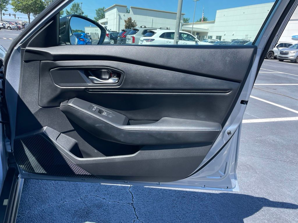 Thumbnail: 2025 Honda Accord - 29