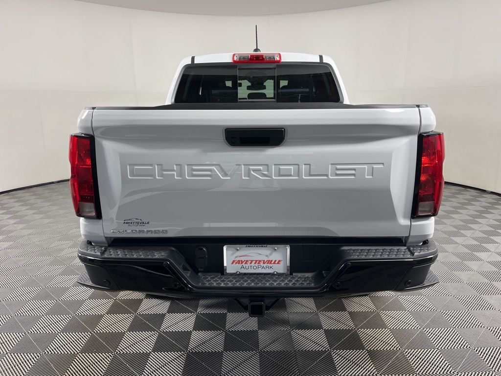 Thumbnail: 2026 Chevrolet Colorado - 4
